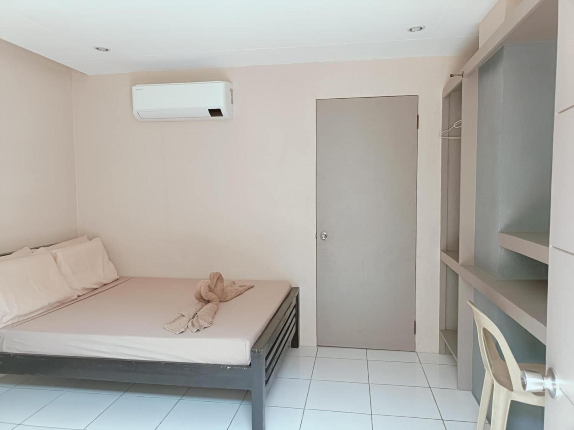 Claytown Pension House Dumaguete City Exterior foto